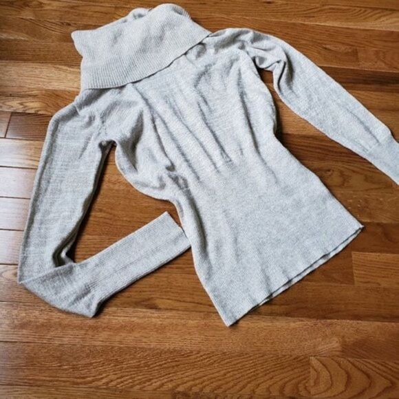 Apt 9 Silver Sweater - Picture 4 of 8